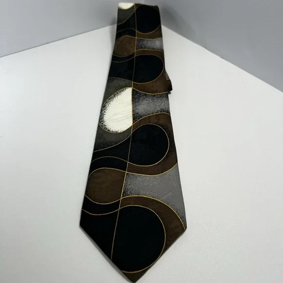 Ketch Geometric Patterned Polyester Men's Tie 56"x3.75" Black, White, & Gray - Picture 3 of 4